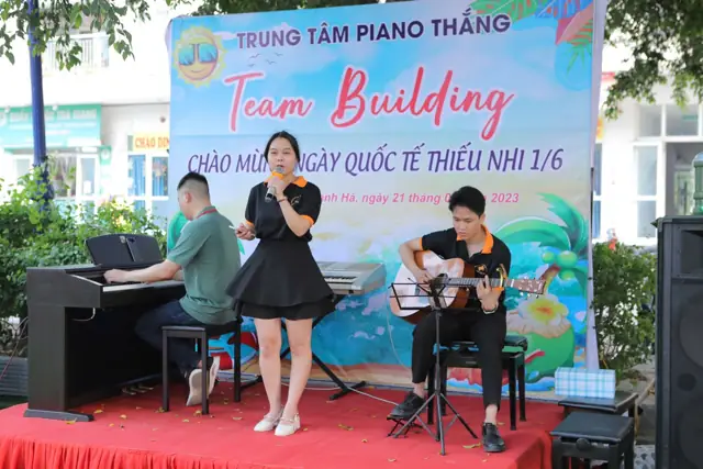 Team Building chào mừng Quốc tế Thiếu nhi 1/6